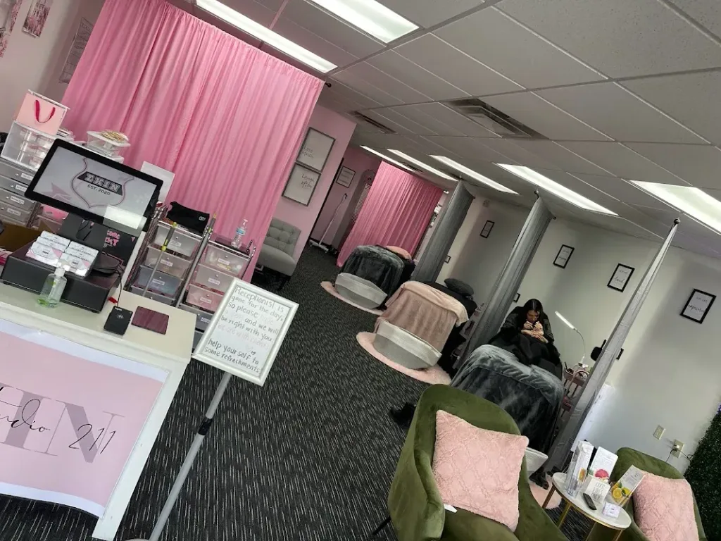 Skin Studio 211 West Lansing — Facial spa in Lansing
